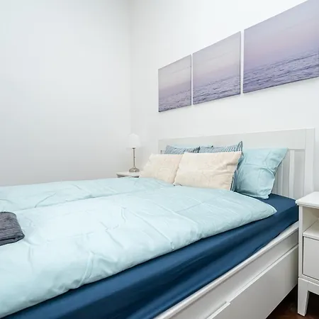 Ghetto - Gozsdu Court Szelenyi * Budapešť