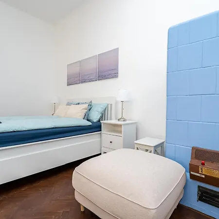 Ghetto - Gozsdu Court Szelenyi